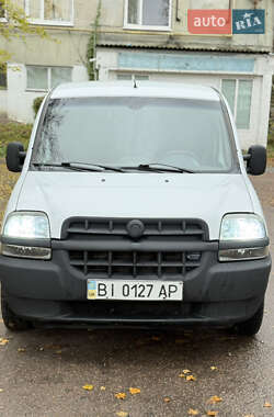 Вантажний фургон Fiat Doblo 2002 в Києві