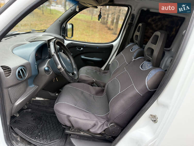 Грузовой фургон Fiat Doblo 2002 в Киеве фото 6 Грузовой фургон Fiat Doblo 2002 в Киеве