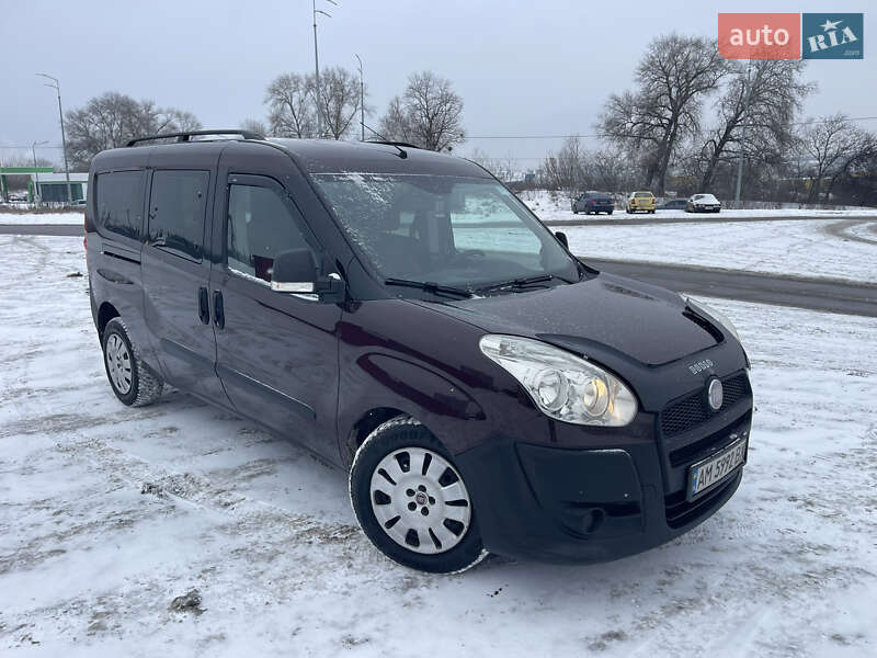 Минивэн Fiat Doblo 2012 в Киеве фото 3 Минивэн Fiat Doblo 2012 в Киеве