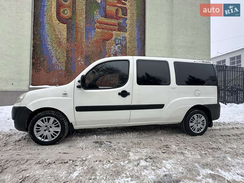 Мінівен Fiat Doblo 2006 в Рівному фото 9 Мінівен Fiat Doblo 2006 в Рівному