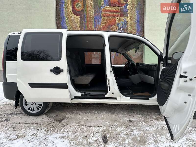 Мінівен Fiat Doblo 2006 в Рівному фото 26 Мінівен Fiat Doblo 2006 в Рівному