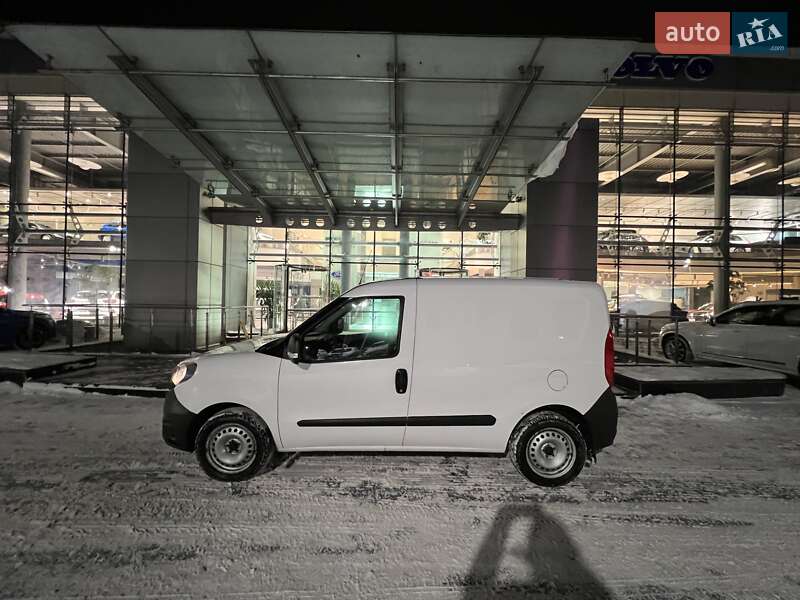 Грузовой фургон Fiat Doblo 2018 в Киеве