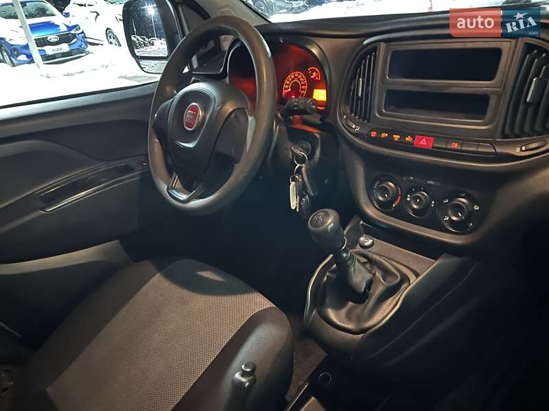Грузовой фургон Fiat Doblo 2018 в Киеве