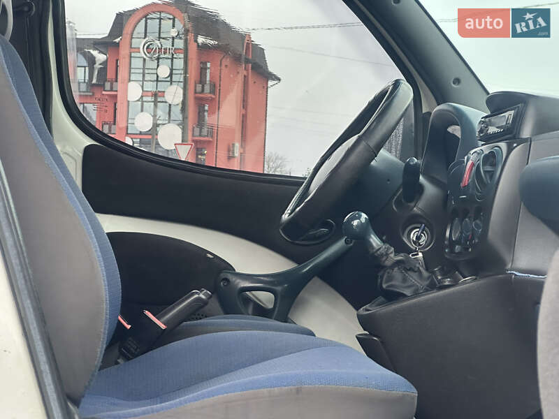 Минивэн Fiat Doblo 2003 в Дрогобыче