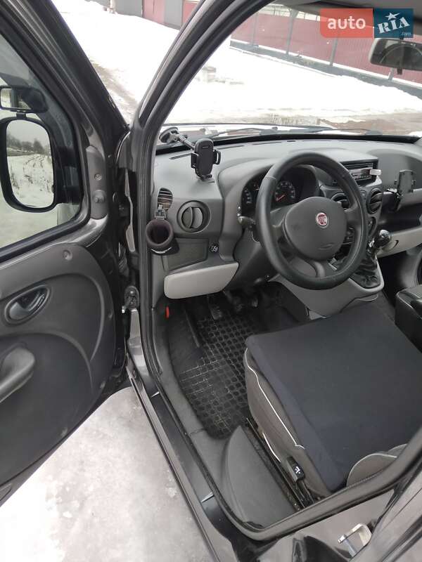 Минивэн Fiat Doblo 2008 в Киеве фото 8 Минивэн Fiat Doblo 2008 в Киеве