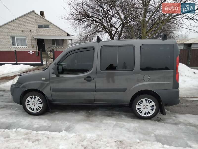 Минивэн Fiat Doblo 2008 в Киеве фото 4 Минивэн Fiat Doblo 2008 в Киеве