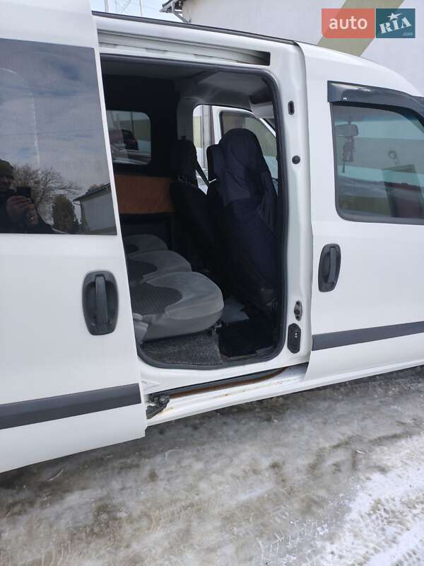 Минивэн Fiat Doblo 2010 в Нижних Воротах