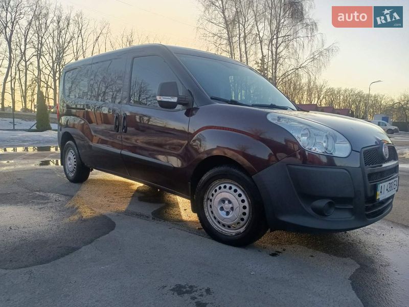 Вантажний фургон Fiat Doblo 2012 в Києві фото 7 Вантажний фургон Fiat Doblo 2012 в Києві