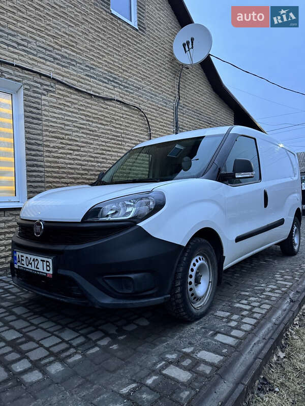 Вантажний фургон Fiat Doblo 2021 в Дніпрі фото Вантажний фургон Fiat Doblo 2021 в Дніпрі