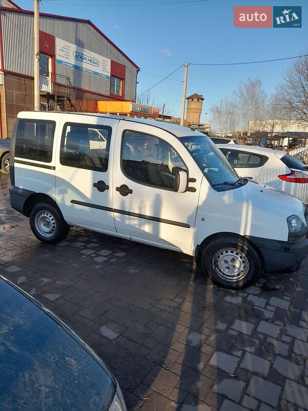Минивэн Fiat Doblo 2003 в Сарнах фото 12 Минивэн Fiat Doblo 2003 в Сарнах