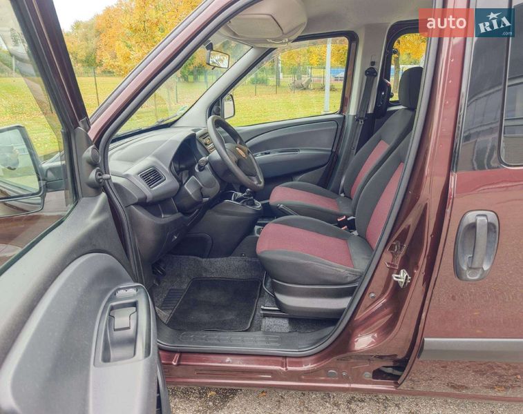 Мінівен Fiat Doblo 2011 в Полтаві