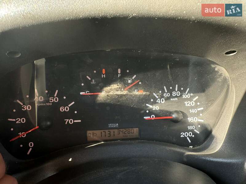 Вантажний фургон Fiat Doblo 2006 в Вінниці