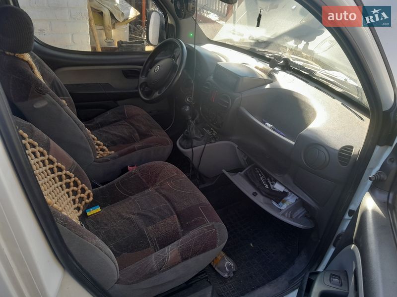 Мінівен Fiat Doblo 2006 в Крижополі