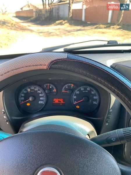 Минивэн Fiat Doblo 2008 в Черновцах