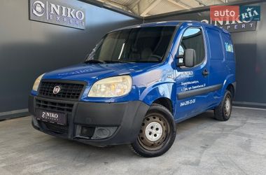 Вантажний фургон Fiat Doblo 2012 в Києві