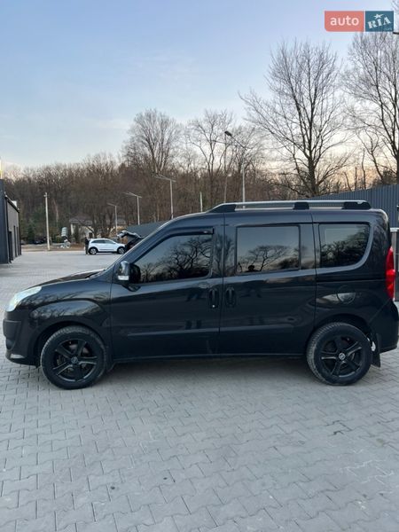 Минивэн Fiat Doblo 2010 в Дрогобыче