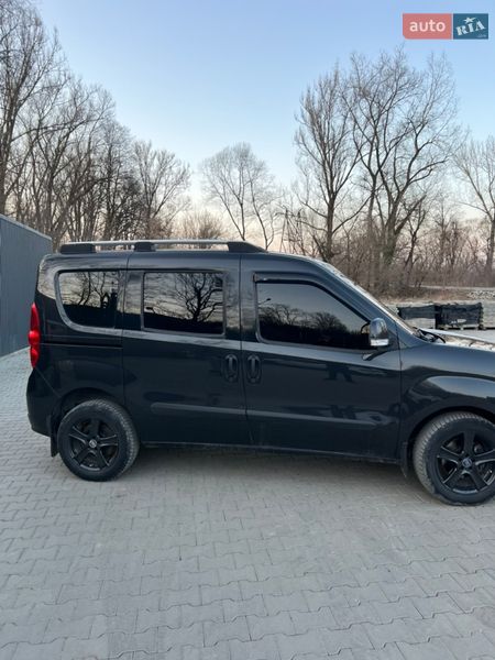 Минивэн Fiat Doblo 2010 в Дрогобыче