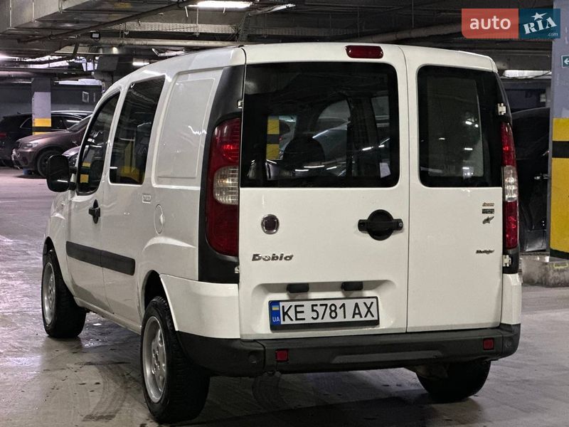 Минивэн Fiat Doblo 2008 в Днепре