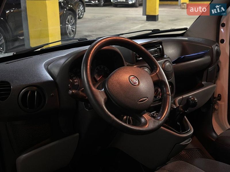 Минивэн Fiat Doblo 2008 в Днепре