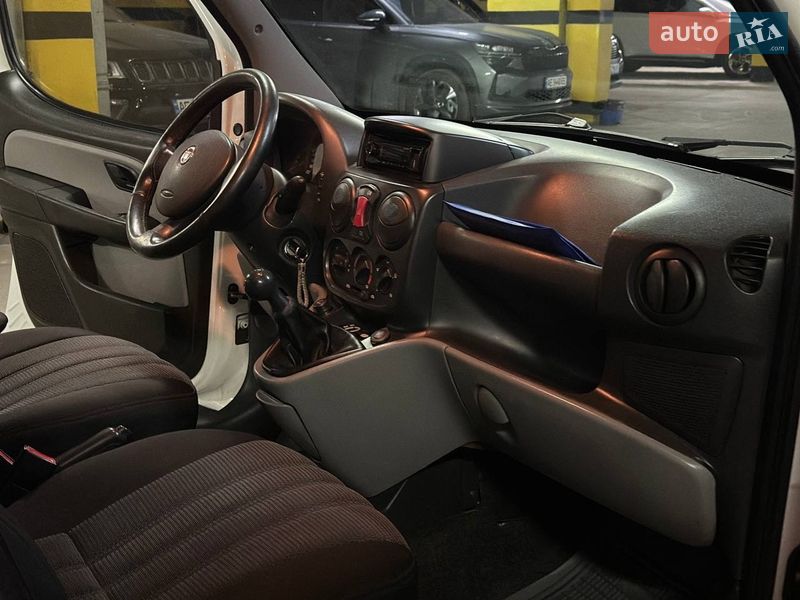 Минивэн Fiat Doblo 2008 в Днепре