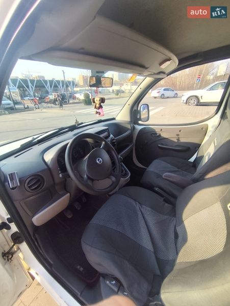 Минивэн Fiat Doblo 2007 в Хмельницком
