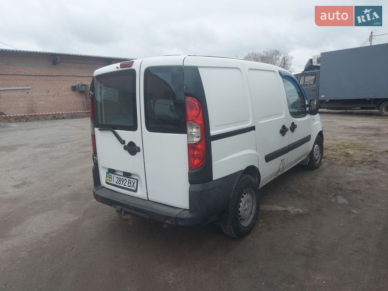 Грузовой фургон Fiat Doblo 2008 в Кременчуге фото 4 Грузовой фургон Fiat Doblo 2008 в Кременчуге
