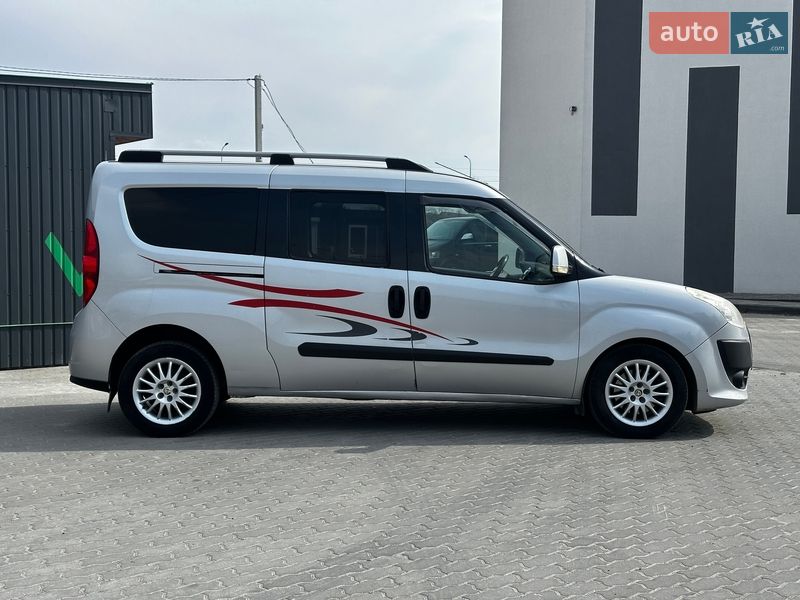 Минивэн Fiat Doblo 2011 в Львове