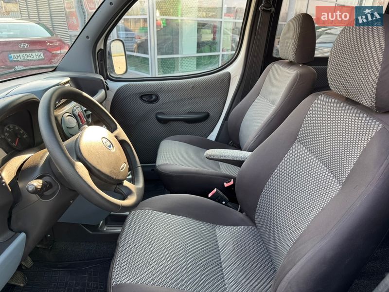 Минивэн Fiat Doblo 2005 в Бердичеве фото 43 Минивэн Fiat Doblo 2005 в Бердичеве