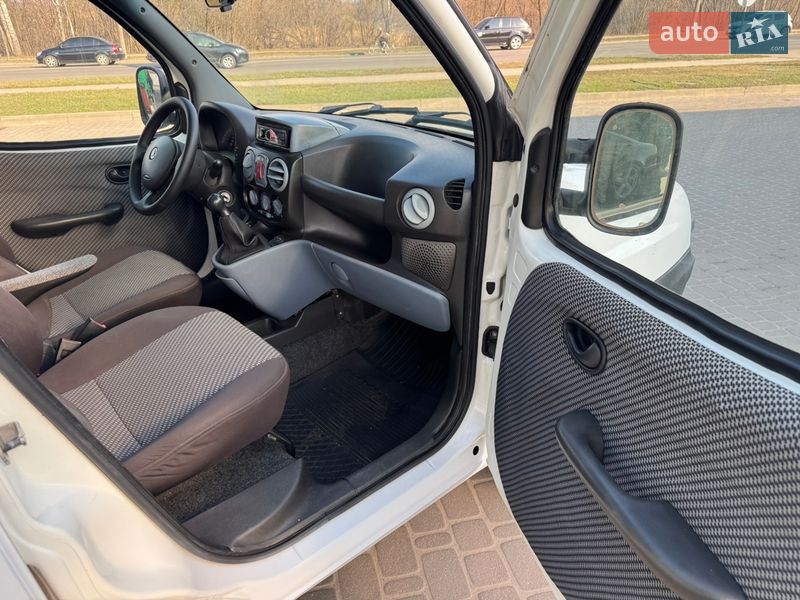 Минивэн Fiat Doblo 2005 в Бердичеве фото 48 Минивэн Fiat Doblo 2005 в Бердичеве