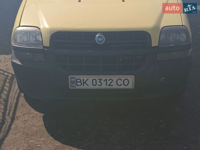 Fiat Doblo 2004