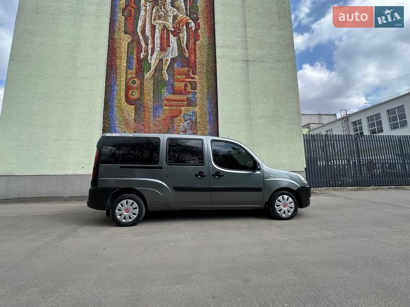Мінівен Fiat Doblo 2007 в Рівному фото 22 Мінівен Fiat Doblo 2007 в Рівному