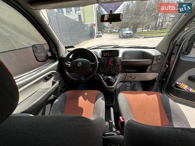 Мінівен Fiat Doblo 2007 в Рівному фото 27 Мінівен Fiat Doblo 2007 в Рівному