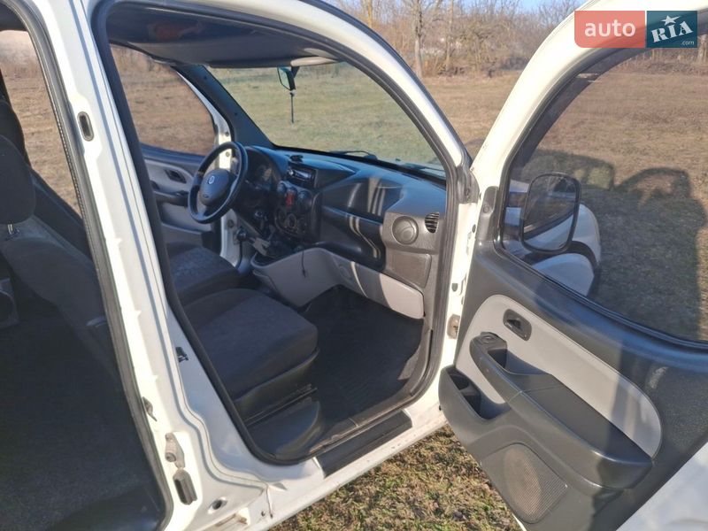Мінівен Fiat Doblo 2006 в Хмельницькому фото 16 Мінівен Fiat Doblo 2006 в Хмельницькому
