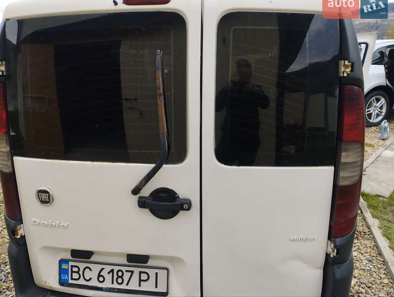 Грузовой фургон Fiat Doblo 2008 в Турке фото 7 Грузовой фургон Fiat Doblo 2008 в Турке