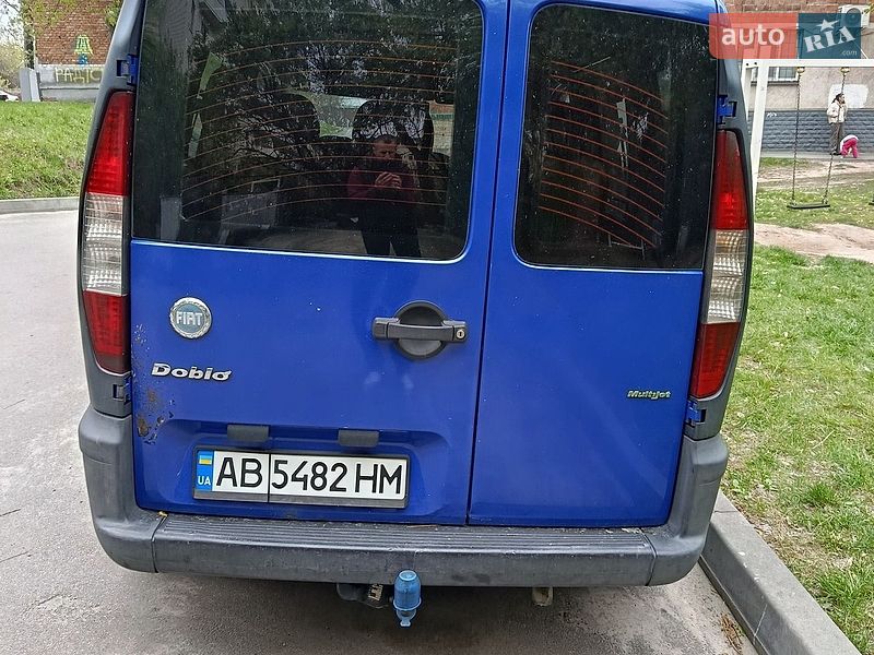 Минивэн Fiat Doblo 2005 в Киеве