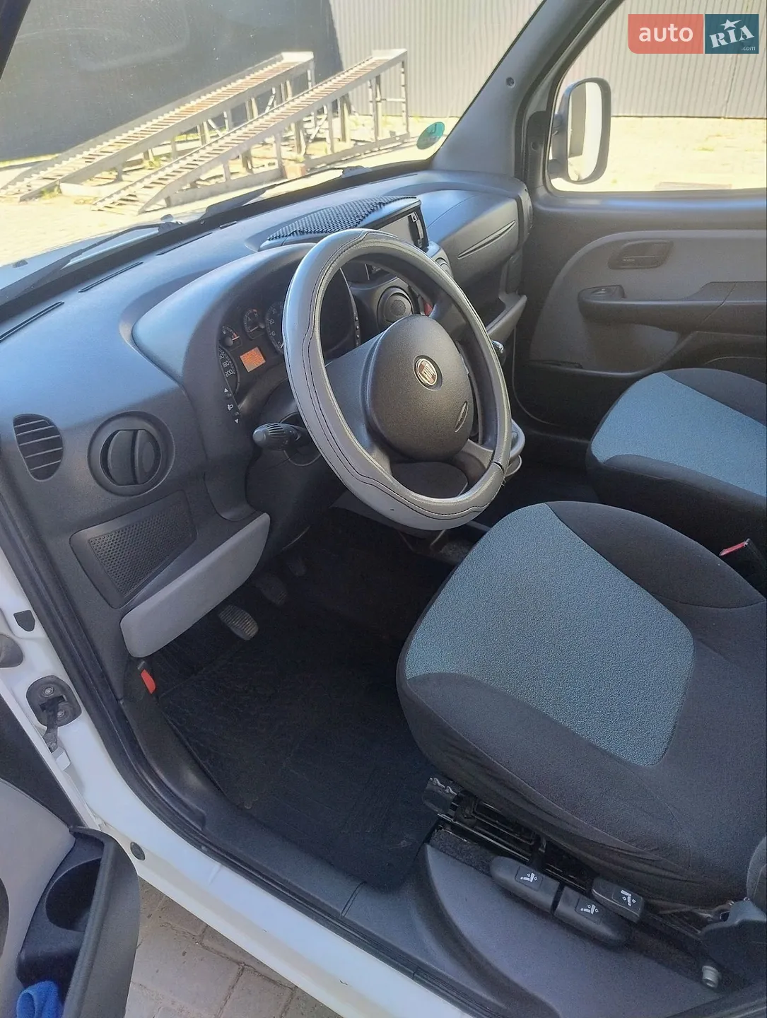 2010 Fiat Doblo - мініатюра 16