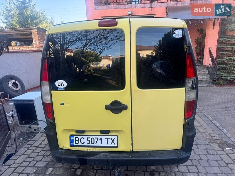 Минивэн Fiat Doblo 2002 в Львове