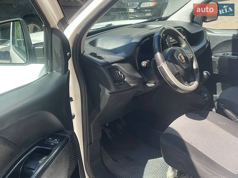 Грузовой фургон Fiat Doblo 2019 в Киеве
