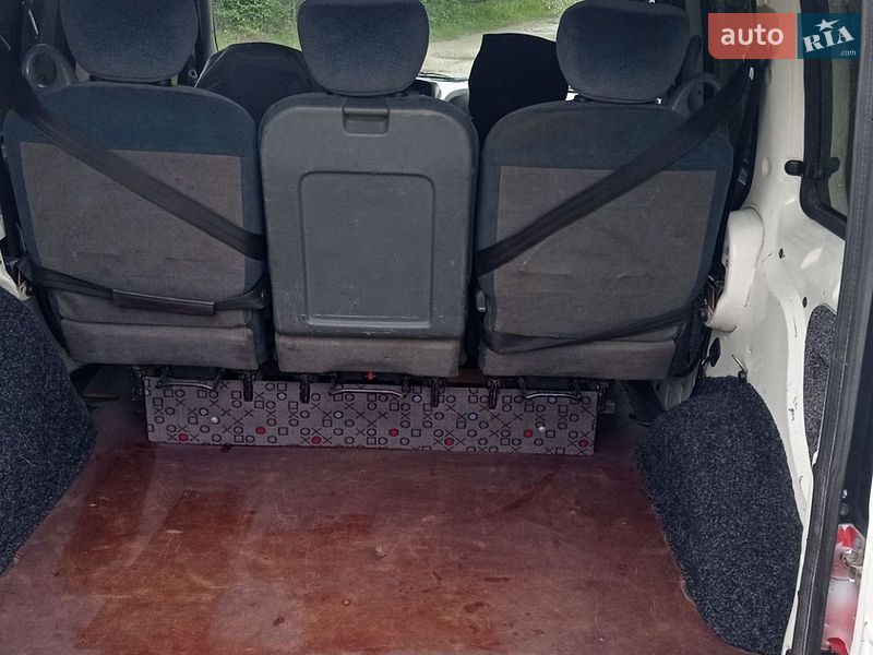 Минивэн Fiat Doblo 2007 в Львове