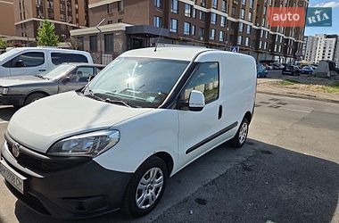 Грузовой фургон Fiat Doblo 2015 в Киеве