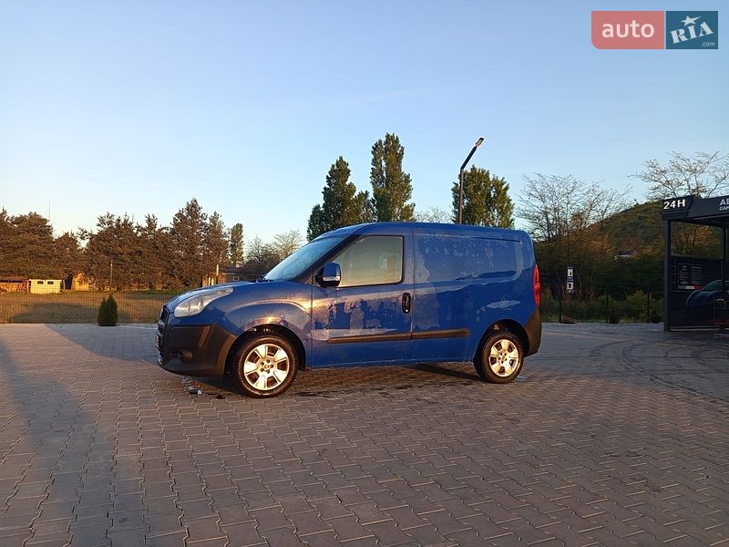 Грузовой фургон Fiat Doblo 2011 в Виноградове