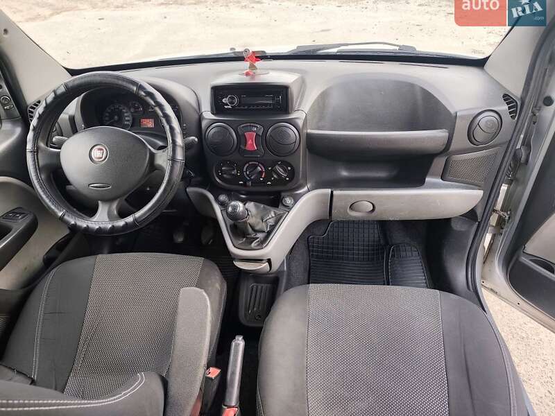 Минивэн Fiat Doblo 2007 в Березному