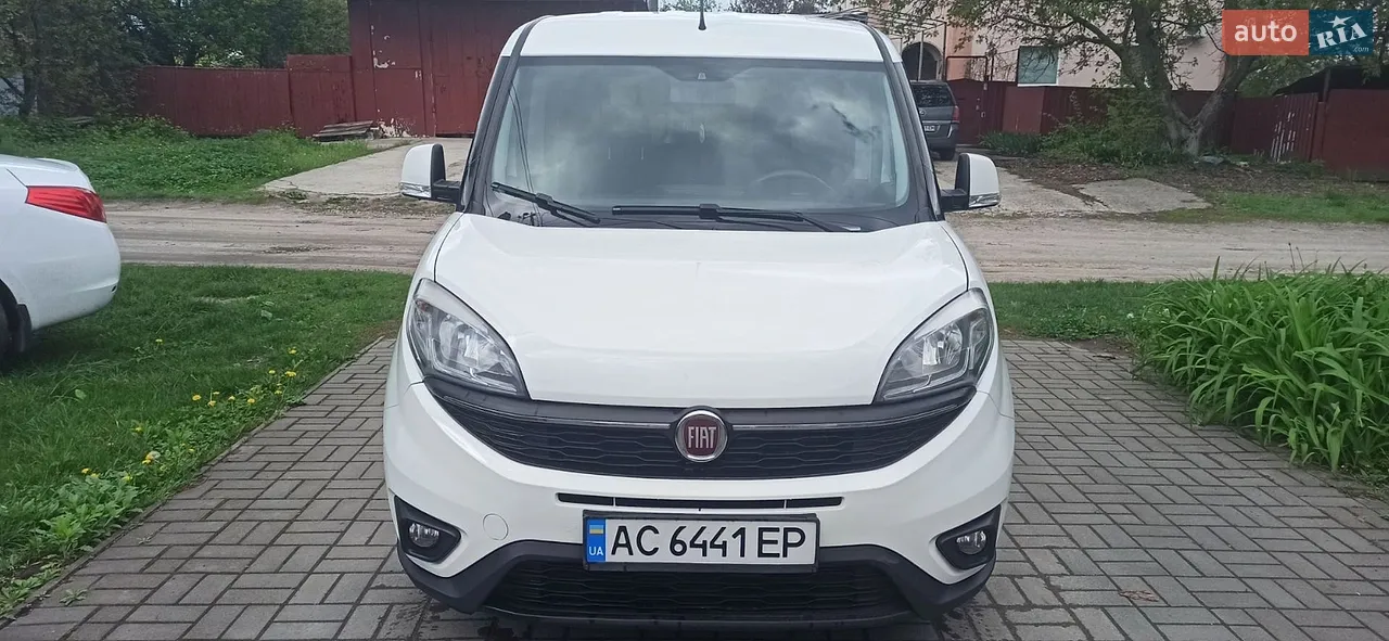 2011 Renault Logan - мініатюра 11