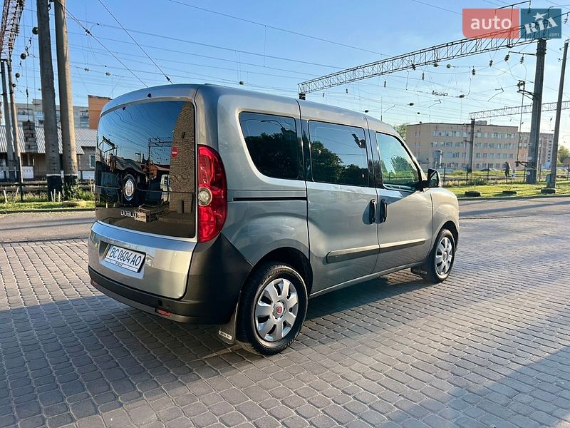 Мінівен Fiat Doblo 2011 в Хмельницькому