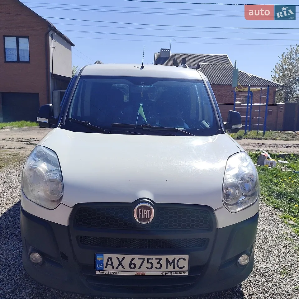 2010 Fiat Doblo - мініатюра 10