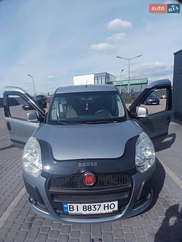 2010 Fiat Doblo - мініатюра 18