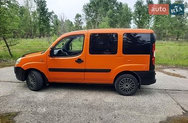 Минивэн Fiat Doblo 2008 в Каневе