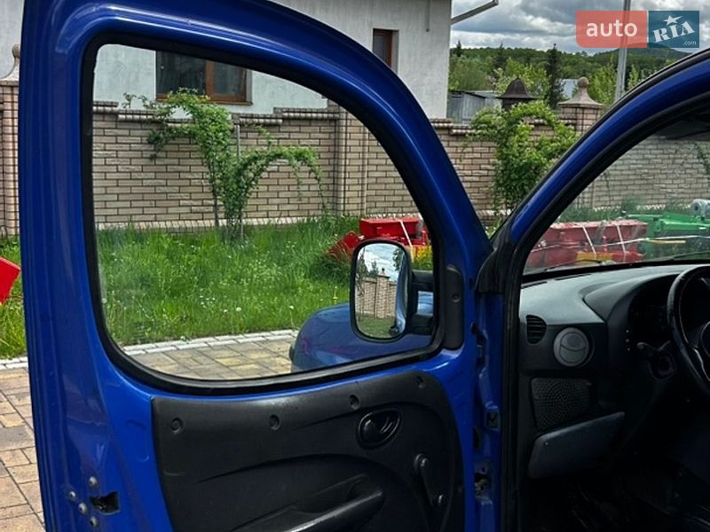 Грузовой фургон Fiat Doblo 2005 в Косове фото 8 Грузовой фургон Fiat Doblo 2005 в Косове