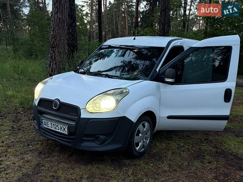 Fiat Doblo 2011