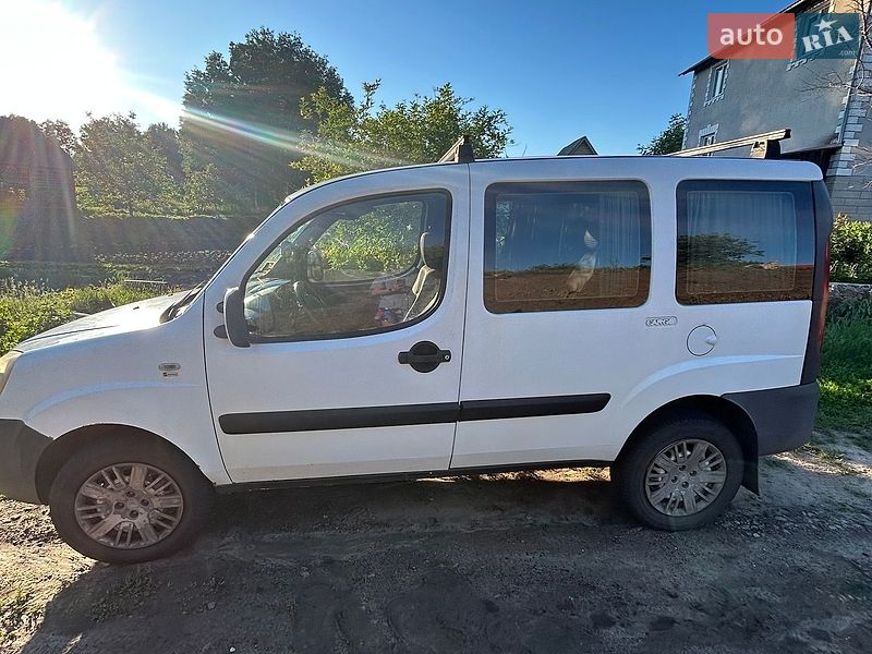 Мінівен Fiat Doblo 2007 в Києві фото 3 Мінівен Fiat Doblo 2007 в Києві